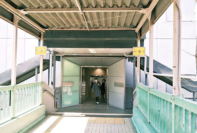 本社